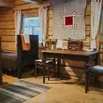 Hébergement de vacances Maenniku Metsatalu Puhkemaja Vidiit Viljandi (Viljandimaa)