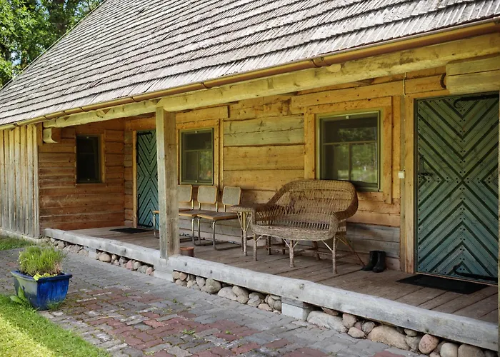 Maenniku Metsatalu Puhkemaja Vidiit * Viljandi (Viljandimaa)